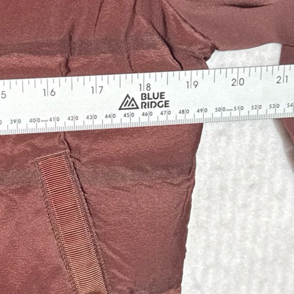 LULULEMON Women’s Reversible Bomber Jacket Size 8 Brown Bronze Full Zipper - Picture 6 of 12